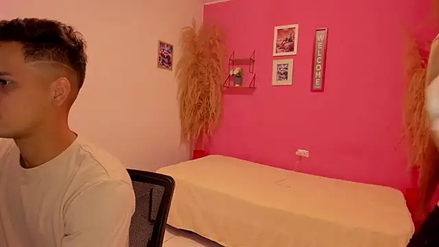 Snapshot of JANER_03 chatting on 1, 11, 2025 JANER 03 online show from 1, 11, 2025