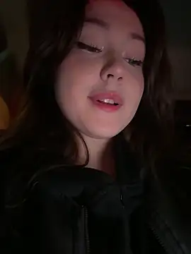 Peachy Dream online show from 24, 9, 2025