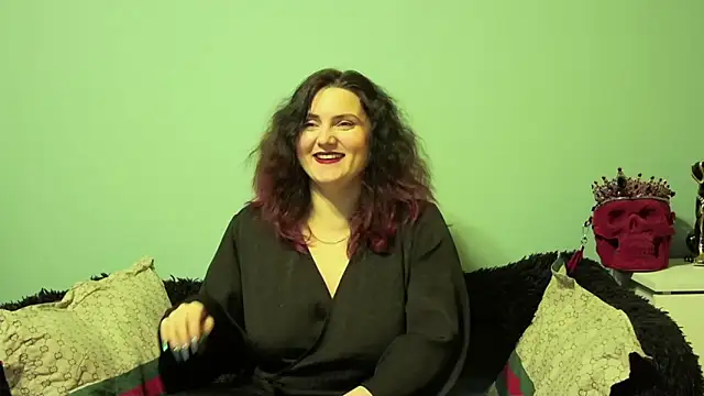 Cute Carla online show from 10, 1, 2025