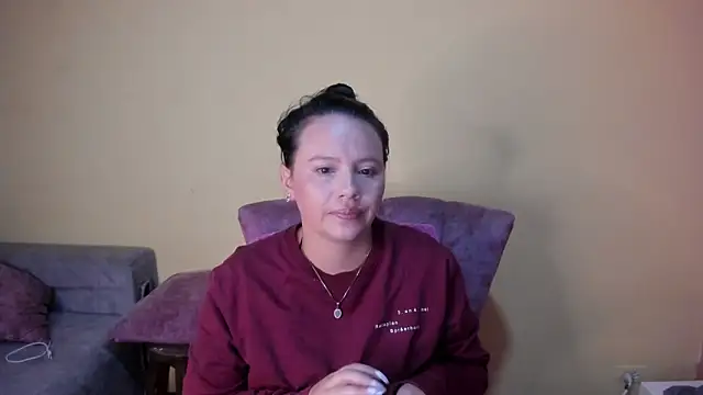 lauraguzman online show from 27, 3, 2026
