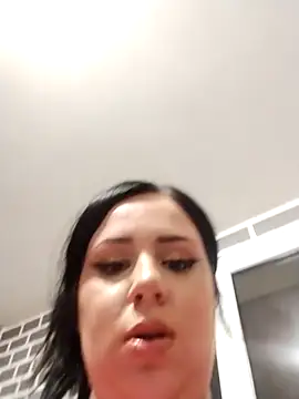 Snapshot of AdelinaJude chatting on 23, 2, 2025 AdelinaJude online show from 23, 2, 2025