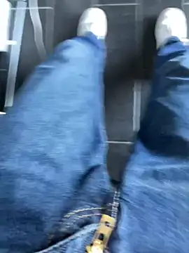 tomlolala online show from 4, 10, 2025