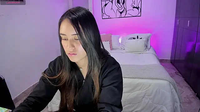 Tinylottie online show from 25, 2, 2025