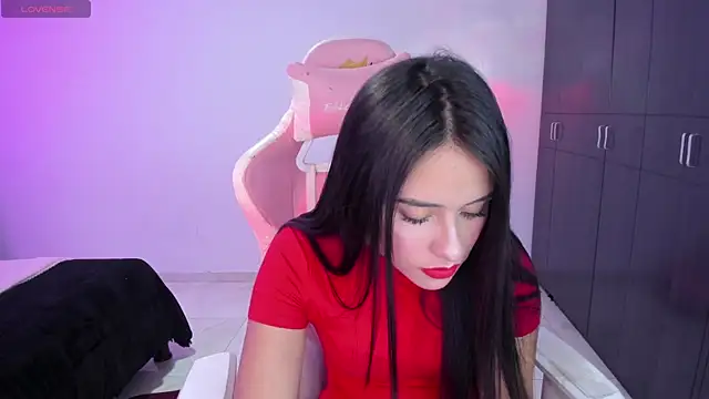 Tinylottie online show from 2, 10, 2025