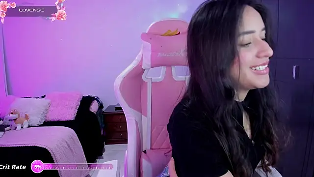 Tinylottie online show from 7, 10, 2025