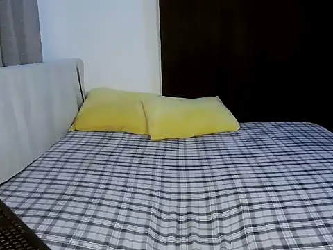 Snapshot of Sugarr__ chatting on 8, 10, 2025 Sugarr online show from 8, 10, 2025