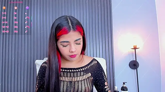 stephany roses  online show from 19, 2, 2025