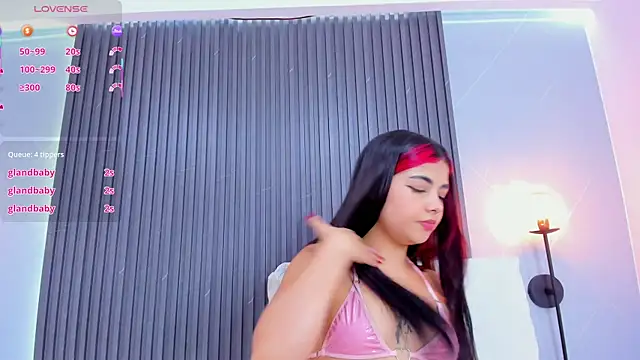 stephany roses  online show from 20, 2, 2025