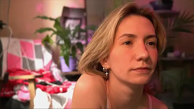Arianna Richi online show from 10, 7, 2026