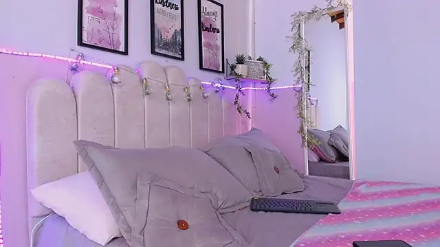 Snapshot of Camile_Diazzz chatting on 30, 1, 2025 Camile Diazzz online show from 30, 1, 2025