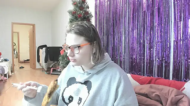 Seductive She Wolf online show from 15, 1, 2025