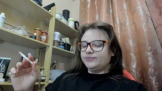 Seductive She Wolf online show from 30, 4, 2026