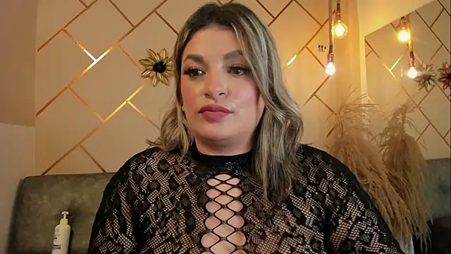 marianeporter   online show from 13, 11, 2025