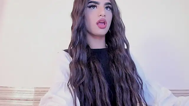 Snapshot of Sophia_Cambpell chatting on 10, 2, 2026 Sophia Cambpell online show from 10, 2, 2026