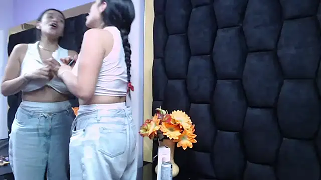 Snapshot of Sarah_Hornny chatting on 10, 1, 2025 Sarah Hornny online show from 10, 1, 2025