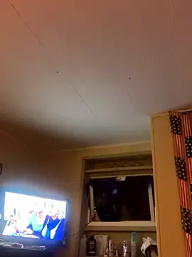 Snapshot of KatieBARBiE98 chatting on 10, 1, 2026 KatieBARBiE98 online show from 10, 1, 2026