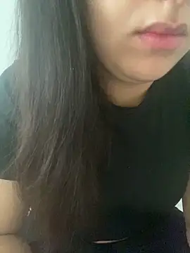 yassminsexy22 online show from 8, 11, 2025