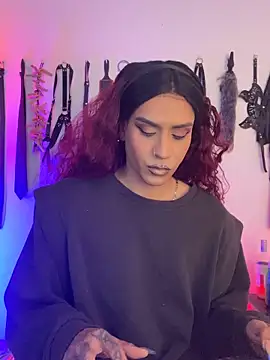 Snapshot of akinoro_ chatting on 12, 10, 2025 akinoro  online show from 12, 10, 2025