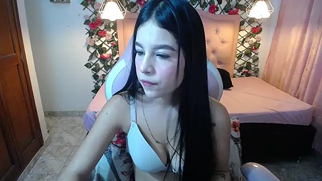 LucyCute 1 online show from 5, 1, 2026