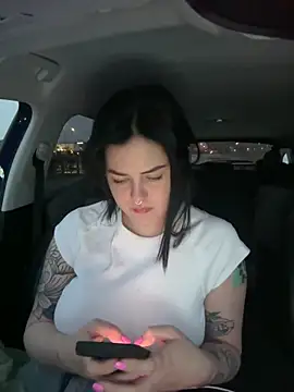 NaomiSquirts online show from 8, 2, 2025