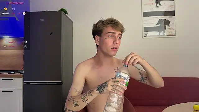 Marcus Lovrov online show from 8, 10, 2025