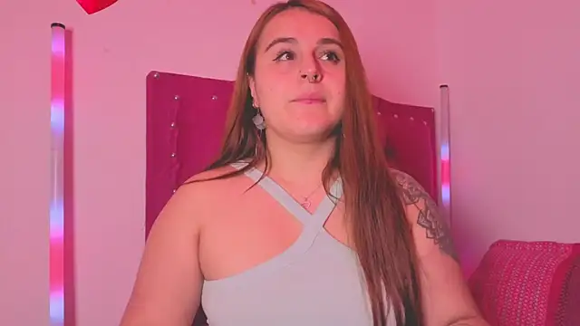 Snapshot of evy_orange1 chatting on 22, 10, 2025 evy orange1 online show from 22, 10, 2025