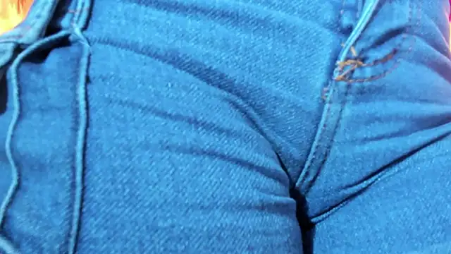 MadelineDoll online show from 22, 9, 2025