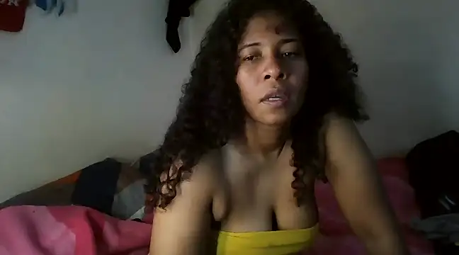 Snapshot of Ivon-09 chatting on 30, 1, 2025 Ivon-09 online show from 30, 1, 2025