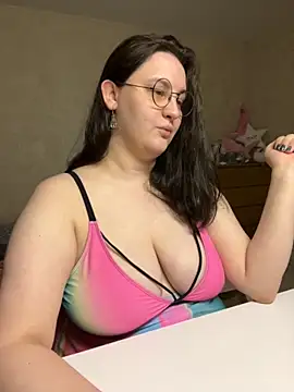 hungry1bunny online show from 25, 10, 2025