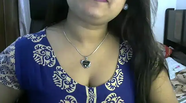 Snapshot of SweetGirlRani143 chatting on 2, 12, 2024 SweetGirlRani143 online show from 2, 12, 2024