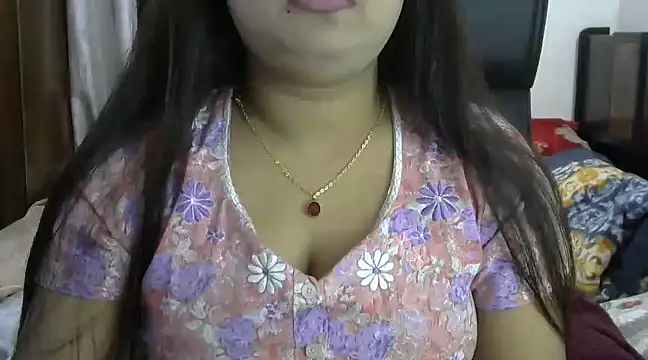 Snapshot of SweetGirlRani143 chatting on 11, 12, 2024 SweetGirlRani143 online show from 11, 12, 2024