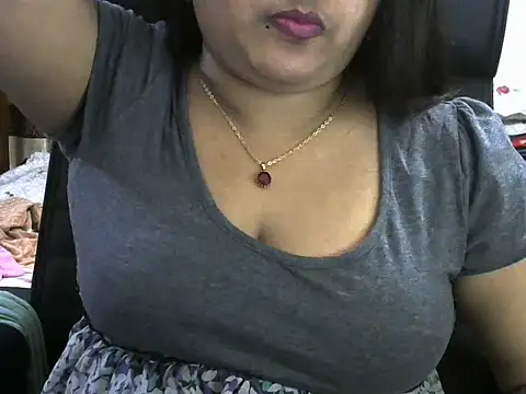 Snapshot of SweetGirlRani143 chatting on 20, 12, 2024 SweetGirlRani143 online show from 20, 12, 2024