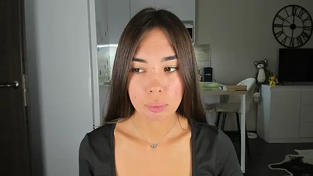 Snapshot of nilliluv chatting on 7, 10, 2025 nilliluv online show from 7, 10, 2025