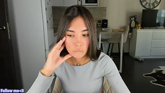 Snapshot of nilliluv chatting on 8, 10, 2025 nilliluv online show from 8, 10, 2025