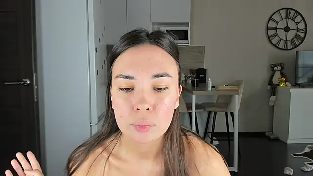 Snapshot of nilliluv chatting on 4, 4, 2026 nilliluv online show from 4, 4, 2026