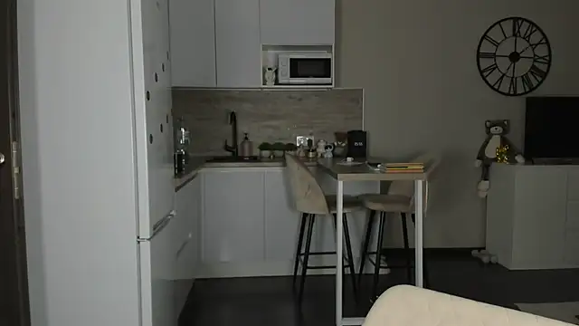 Snapshot of nilliluv chatting on 7, 4, 2026 nilliluv online show from 7, 4, 2026