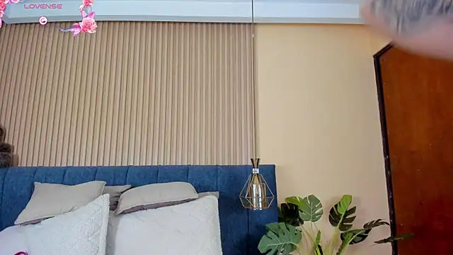 kathecute   online show from 21, 11, 2025