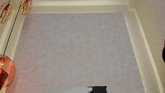 annawelk  online show from 24, 1, 2025