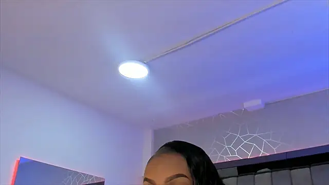 Snapshot of ChaynnaCooper chatting on 19, 1, 2025 ChaynnaCooper online show from 19, 1, 2025
