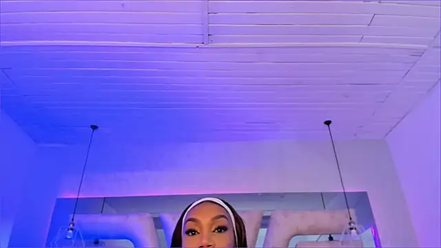 Snapshot of ChaynnaCooper chatting on 18, 3, 2025 ChaynnaCooper online show from 18, 3, 2025