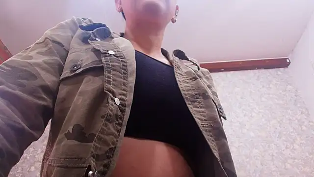 nicol f online show from 23, 12, 2024