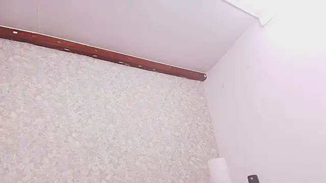 nicol f online show from 6, 1, 2025