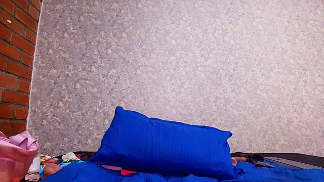 nicol f online show from 24, 1, 2025