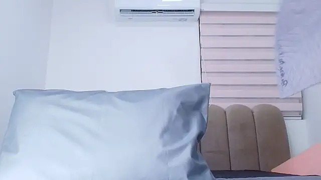 Snapshot of nicol_f chatting on 20, 12, 2025 nicol f online show from 20, 12, 2025