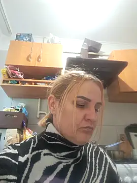 Malichkaanna30 online show from 27, 9, 2025