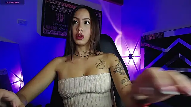 Snapshot of scarlett_buttock chatting on 20, 9, 2025 scarlett buttock online show from 20, 9, 2025