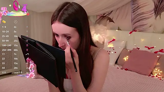 Snapshot of AliceLiddelle chatting on 13, 2, 2026 AliceLiddelle online show from 13, 2, 2026