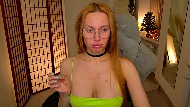 Love Call online show from 14, 12, 2025