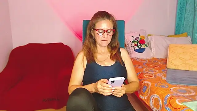 ReginaBakerr online show from 13, 3, 2025