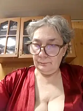 Snapshot of IrinaSweet54 chatting on 25, 4, 2026 IrinaSweet54 online show from 25, 4, 2026